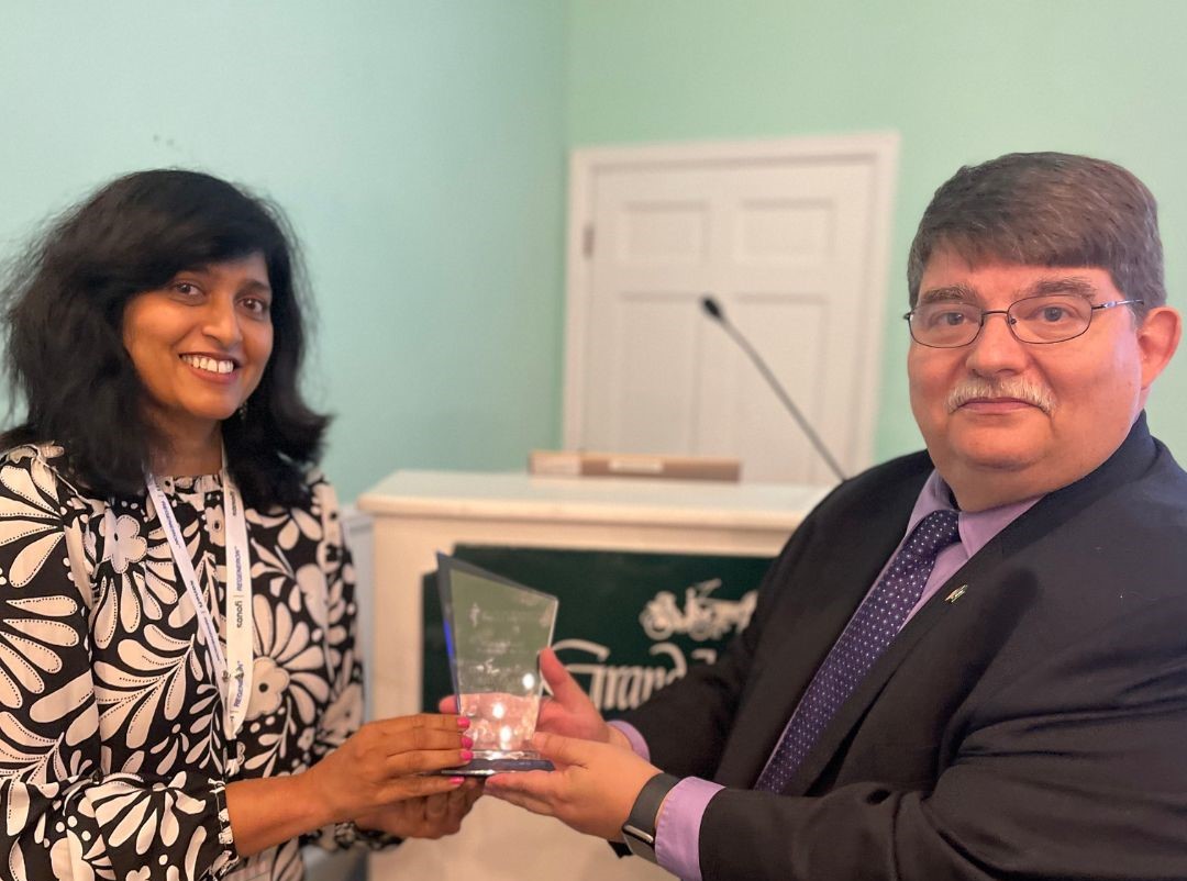 David Walsworth accepting award 